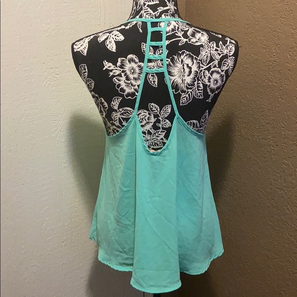 Guess tank - Picture 4 of 6